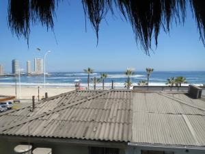 941349_10151616885024668_574806167_n