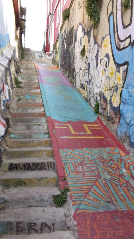 963912_513456085387540_822109626_o